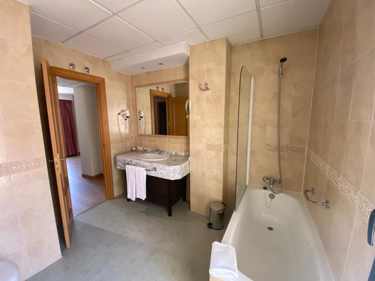 Hotel Equo Aranjuez Zewnętrze zdjęcie